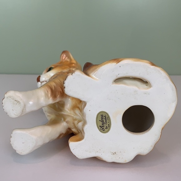 Andrea by Sadek Blue Eyes Cat Kitten Figurine - Picture 8 of 12